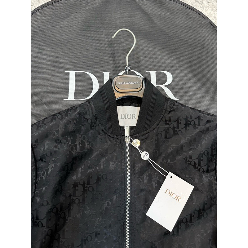 ✅Áo Khoác bomber vân Di0R new sẵn 2 màu !! Chất liệu gió vân cao cấp trẻ trung.