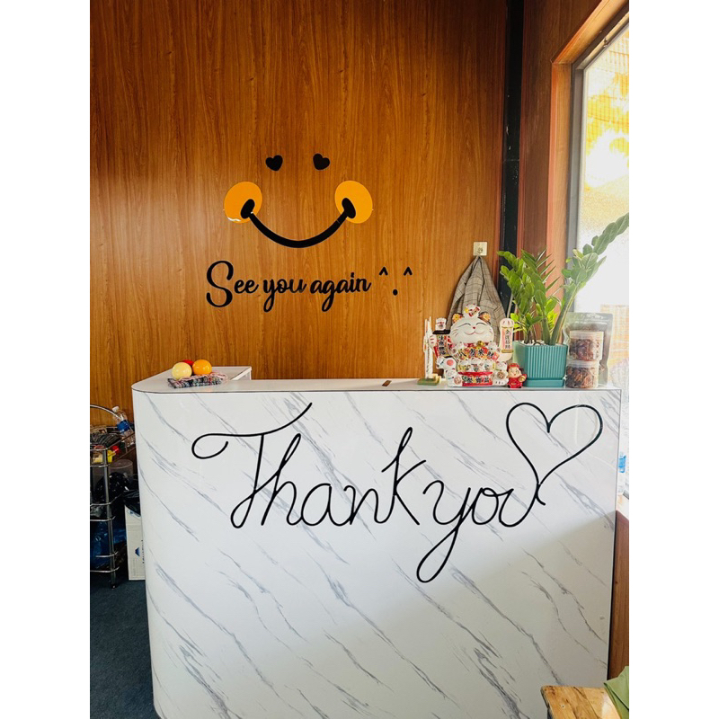 Decal dán tường acrylic, mica dán nổi thank you trang trí shop quần áo, quán cafe, trà sữa, văn phòng, trường học