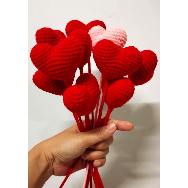móc khoá, cành hoa trái tim bằng len handmade