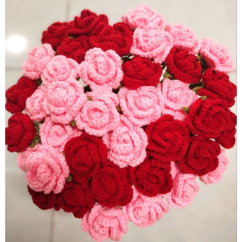 Hoa hồng mini bằng len handmade