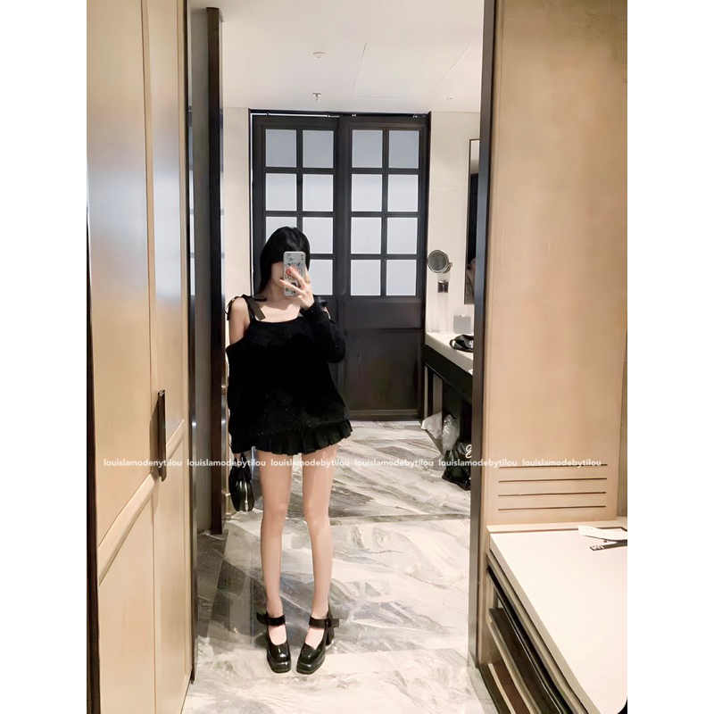 Set Áo Len Trễ Vai Phối Nhũ Bling Bling Buộc Nơ Vai + Chân Váy Da