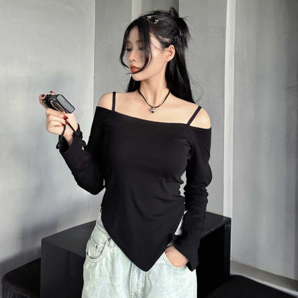 MORSELA chính hãng - Áo croptop nữ tay dài trễ vai AEDOS kiểu form ôm vạt chéo phong cách cá tính Hàn Quốc