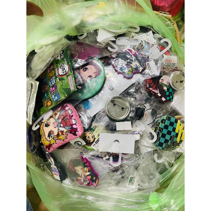 Gacha Phụ Kiện Anime Kimetsu No Yaiba Chính Hãng Bandai ( Mua 5 Tặng 1 )