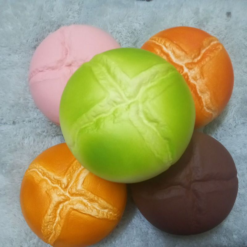 Squishy bánh mù bơ tỏi