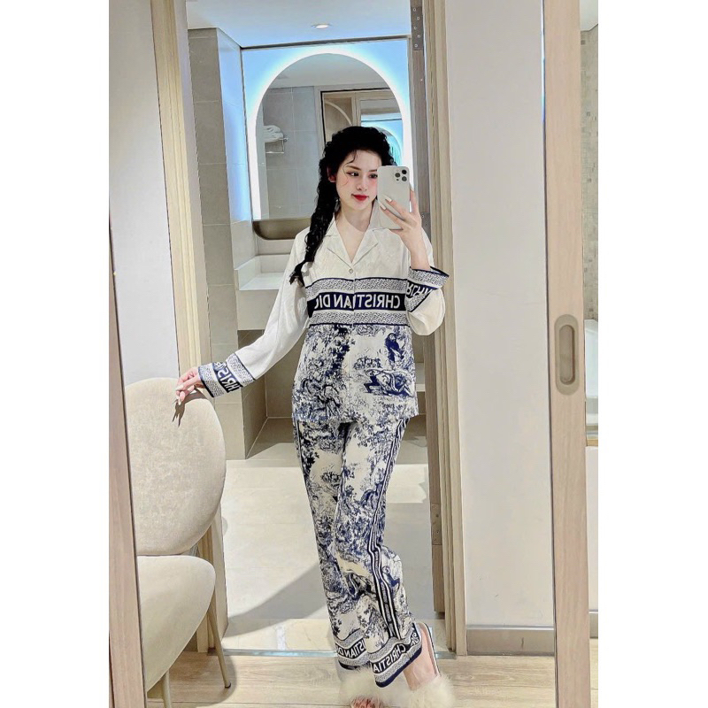 Pijama lụa xước ánh kim tay dài quần dài