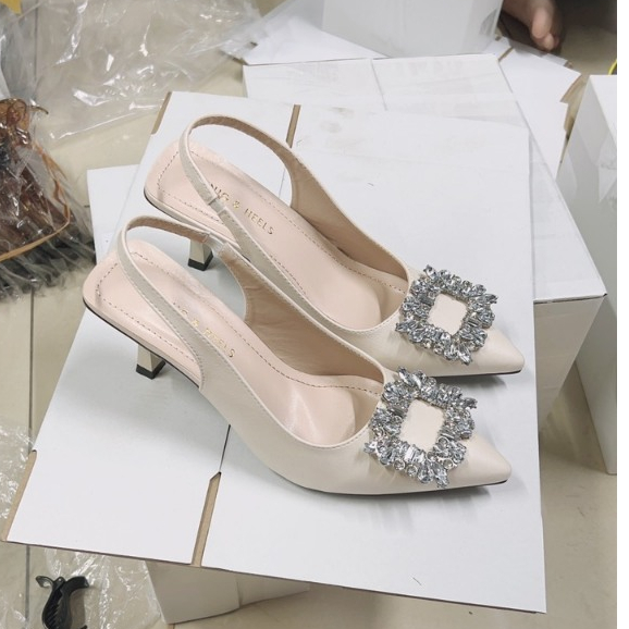 Dép Cao Gót Nữ 7 Phân Gắn Đá Sang Phom 1.5 Size 35 - 39
