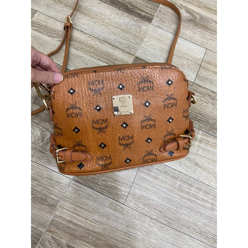 Túi si hiệu MCM