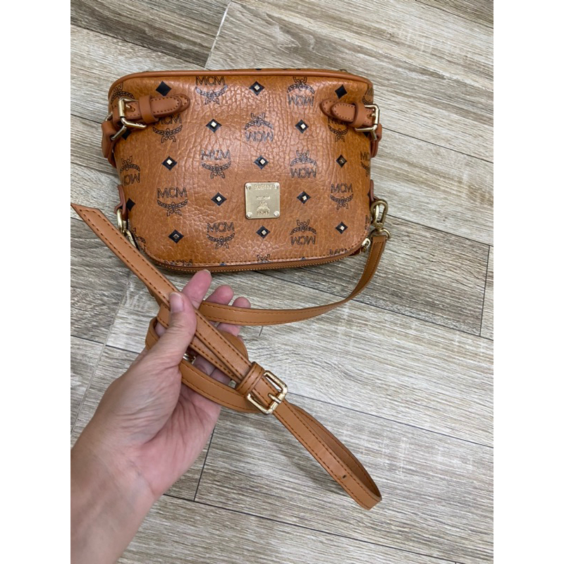 Túi si hiệu MCM