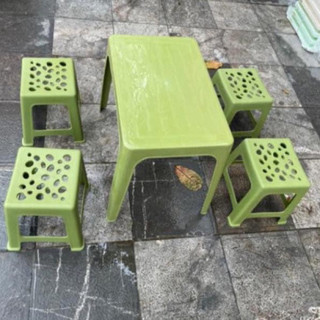 Bàn nhựa vuông Việt Nhật quán nướng, ốc 3 cỡ, 4 màu