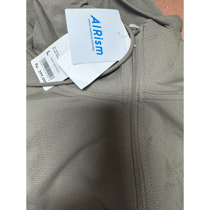 Áo chống nắng chất làm mát