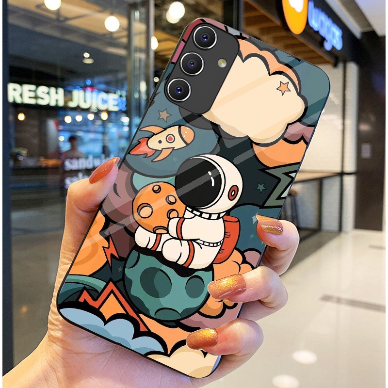 Ốp Lưng SAMSUNG GALAXY M34 5G Ốp kính bóng cao cấp Phi Hành Gia