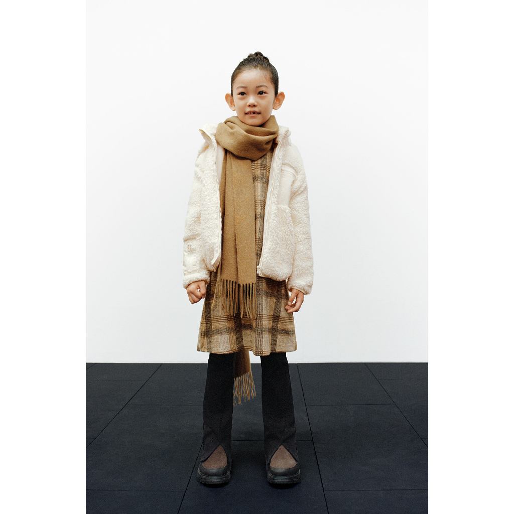 Áo khoác Za.ra ấm áp cho bé gái size 13-14Y