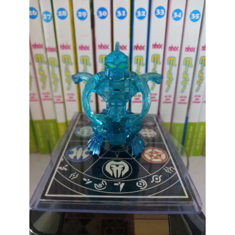 Bakugan Gundalian Invaders Akwimos translucent