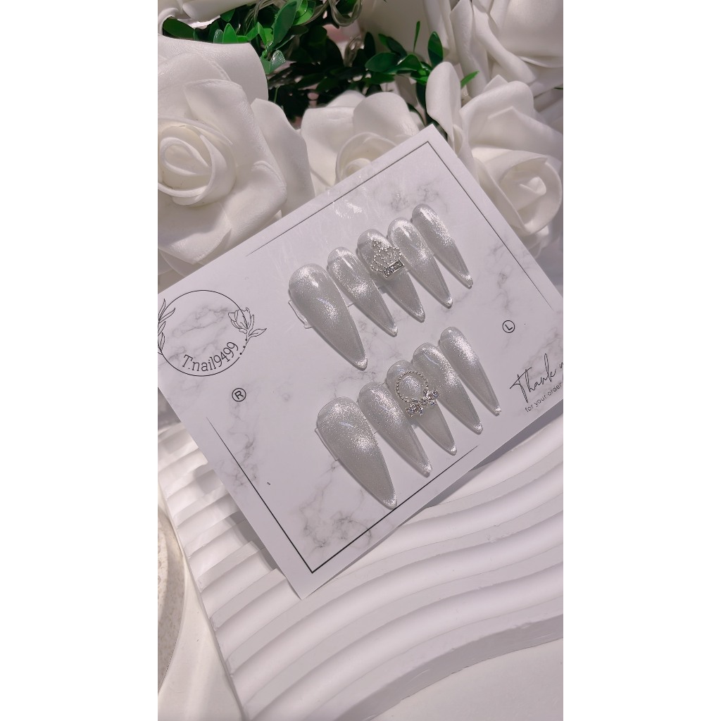 T07 Bộ 10 nail box mắt mèo lấp lánh.