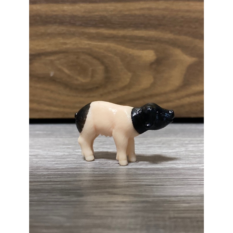 Mô hình động vật Gia Đình Heo đẹp sắc sảo như hình , làm rất chi tiết thực tế