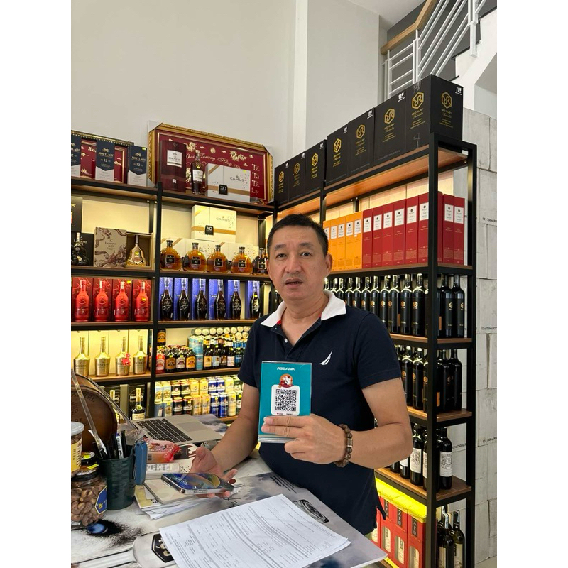 QR CODE Ngân Hàng kèm chân đế