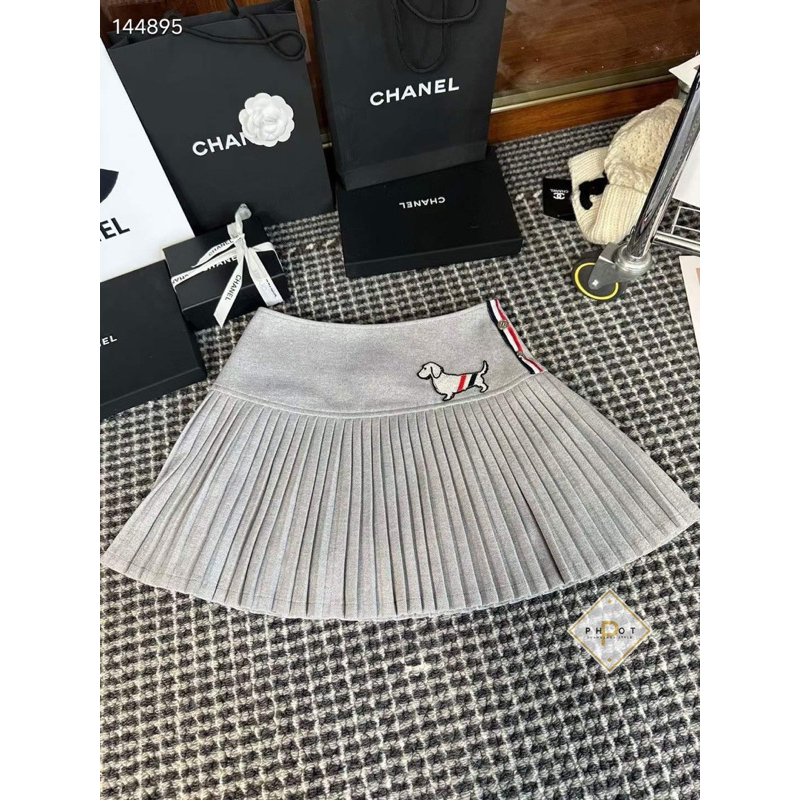 Chân Váy Dạ Thom Xếp Ly L1