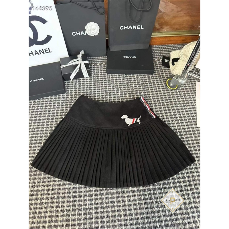 Chân Váy Dạ Thom Xếp Ly L1