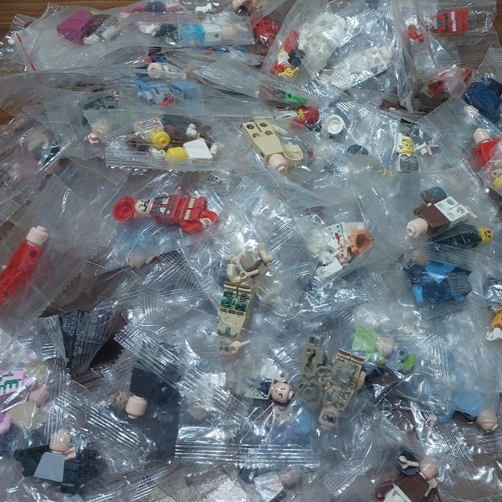 MÔ HÌNH  MINIFIGURES NHÂN VẬT THÀNH PHỐ CITY, CẢNH SÁT, BÁC SĨ, CÔNG NHÂN