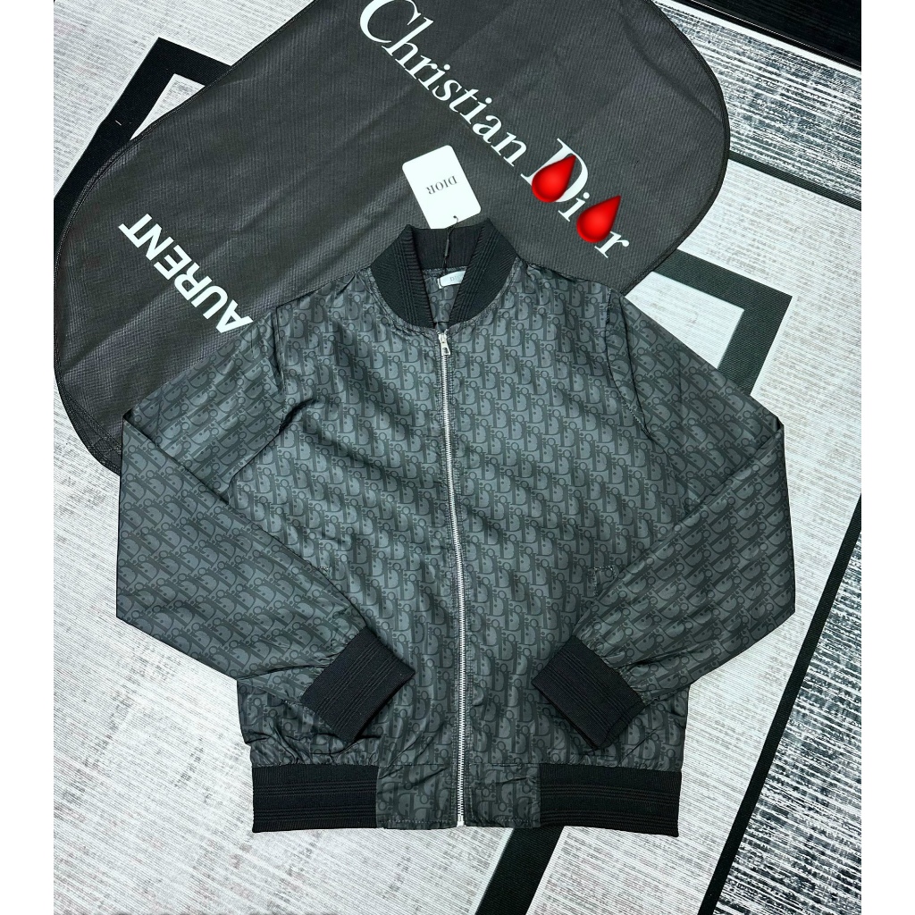 Áo Khoác Bomber Dio Họa Tiết Vân Chìm New 2023, Áo Khoác Bomber Nam Nữ Siêu Cấp Dệt Vân Chìm