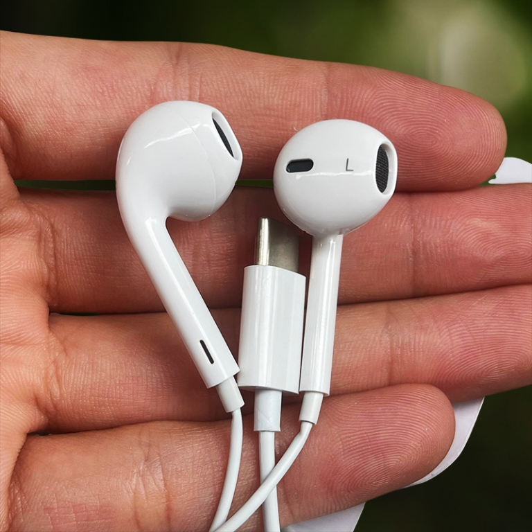 Tai nghe iphone 15promax 15pro 15plus 15 ,ipad pro,Macbook chân type c