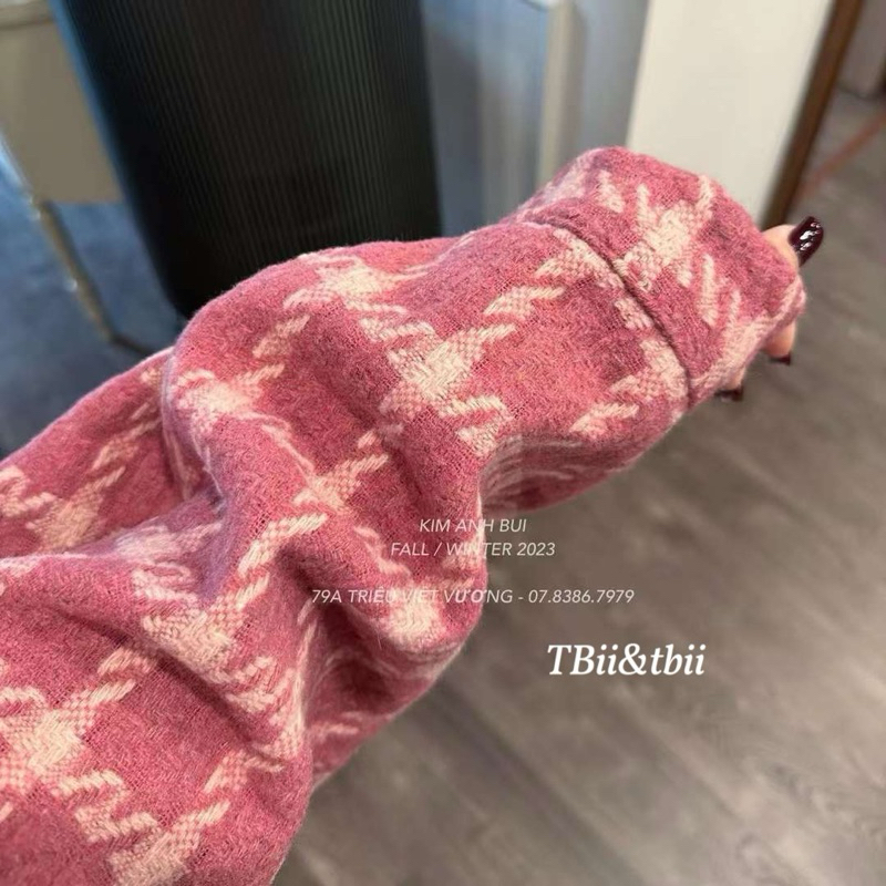 Sơ mi dạ hồng hot hit Kim Anh Bùi