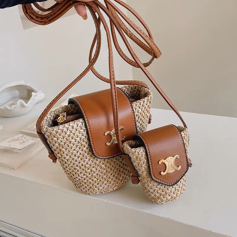 Pass túi cói như ảnh