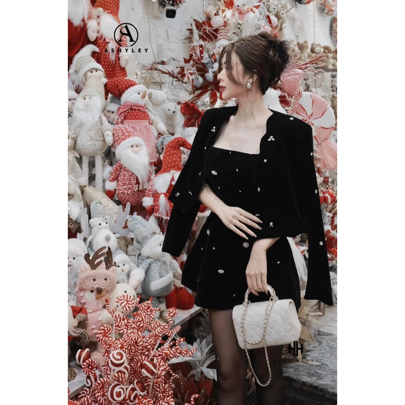 𝐌𝐀𝐃𝐃𝐘 𝐒𝐄𝐓 𝐀𝐒𝐇𝐘𝐋𝐄𝐘 áo vest cách điệu kèm váy ngắn đính đá