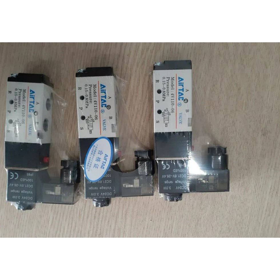 Van điện từ 4V110-06 24V/220V