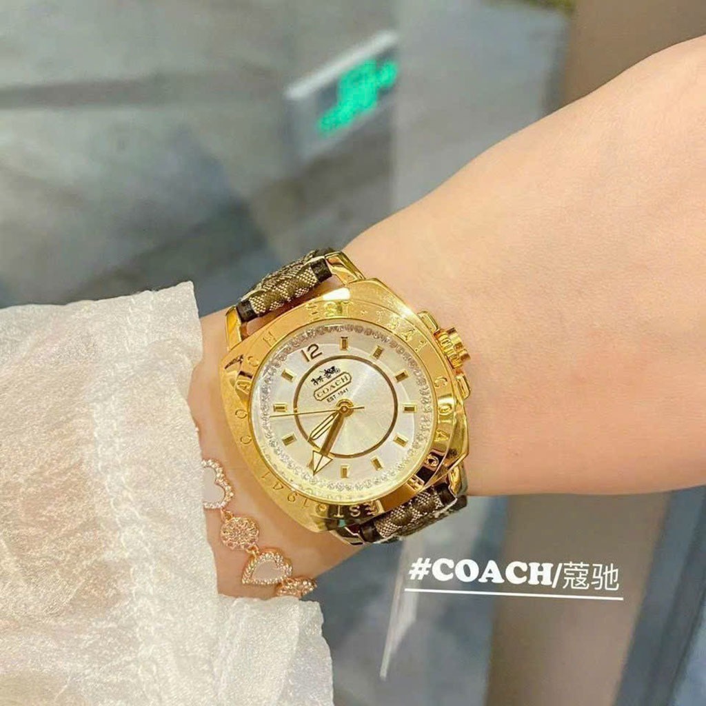 Đồng hồ nữ coacsh dây da bền bỉ, lên tay siêu sang, chống nước, bảo hành 12 tháng