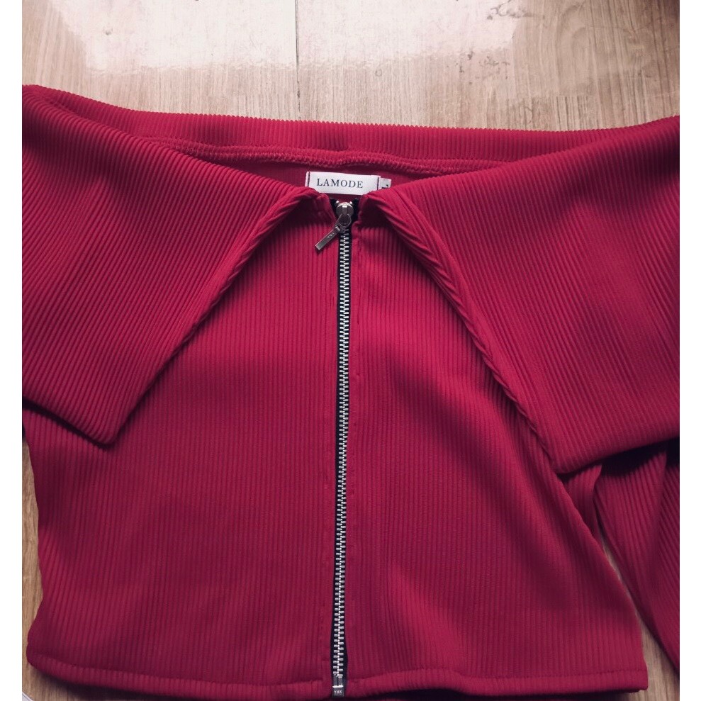 Áo croptop thun gân tay dài trễ vai L007