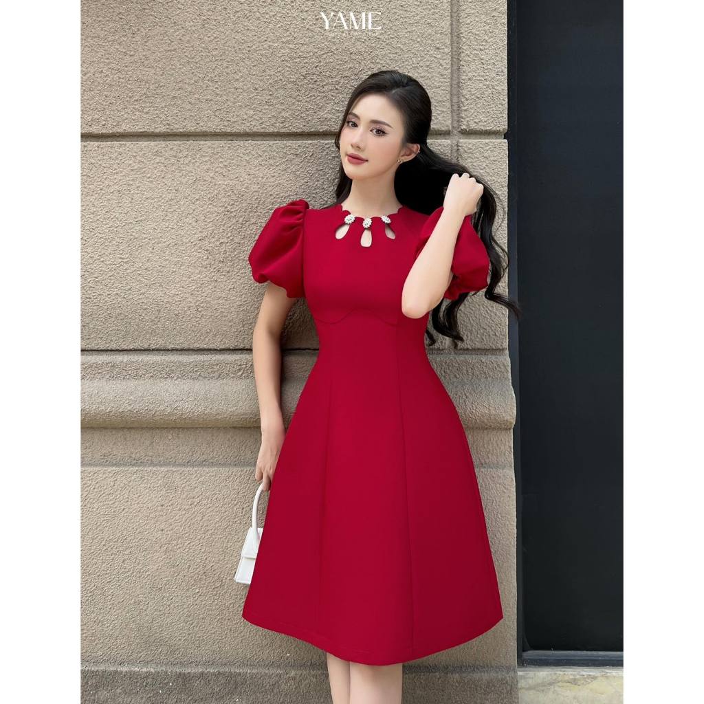 Váy chữ A tay bồng chéo Hàn cao cấp YAME DRESS DESIGN YV281 95cm đính cúc đá trang trí