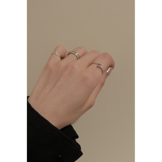 Nhẫn Unisex Xoắn Mảnh