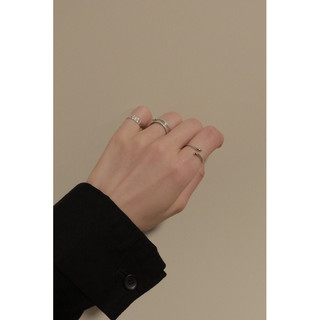 Nhẫn Unisex Xoắn Mảnh