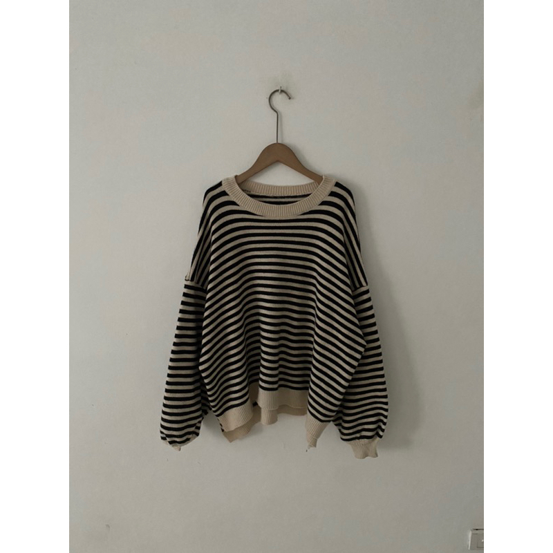 Áo len oversize tay bồng