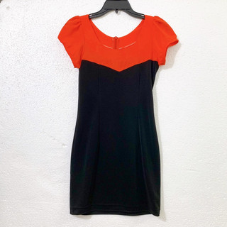 Thanh lý / 2hand/ pass đồ cá nhân đầm ôm body size S, đầm body dự tiệc, đầm ôm