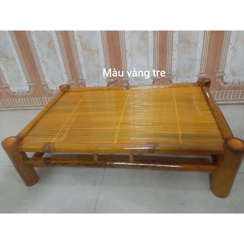Bàn tre ôsin đủ các màu kích thước 60x 90cm cao 25cm. Bàn đã xử lý mối mọt và phun pu phủ bóng, đủ các màu