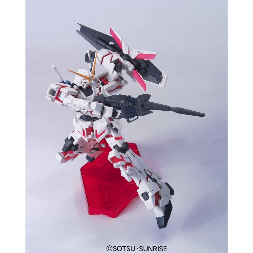 MÔ HÌNH LẮP RÁP BANDAI HG UC 1/144 RX-0 Unicorn Gundam - Destroy Mode