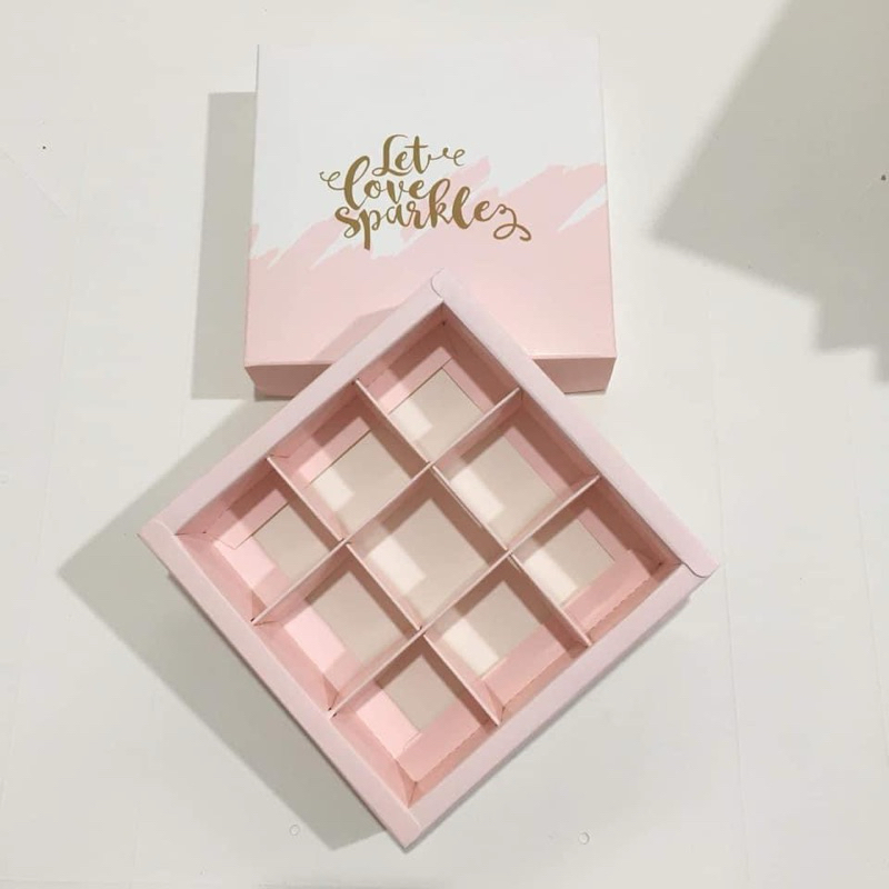 Set 10 hộp đựng socola vuông 9 viên