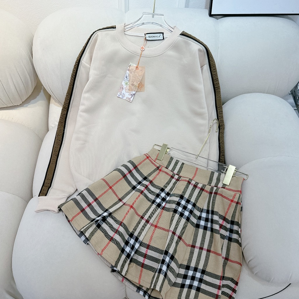 Set Bộ Đồ Nữ Áo Nỉ  Dáng Dài Phối Kẻ Tay Áo Mix Chân Váy Kẻ Freesiz