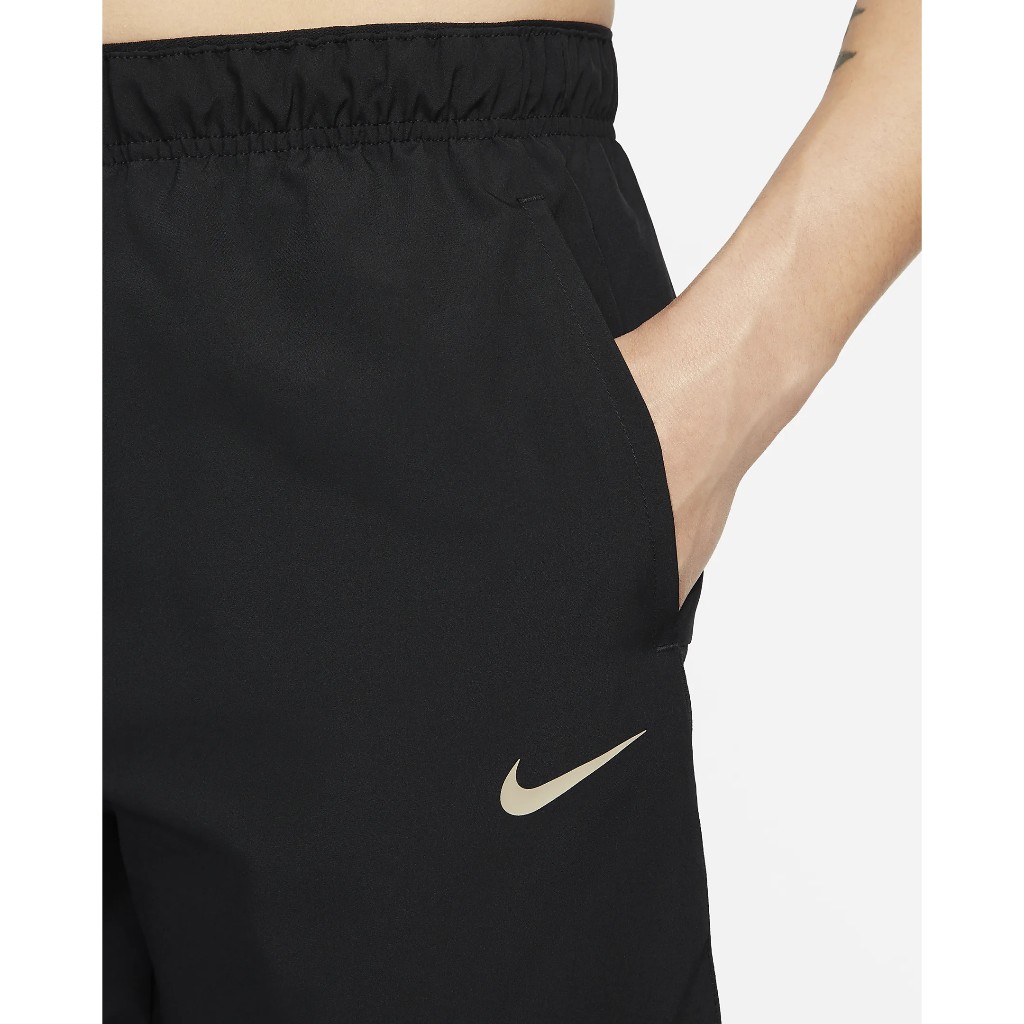 Quần ngắn thể thao nam nữ Nike Challenger Dri-FIT 9′ Running Shorts ; Quần đùi dù chạy bộ, tập gym, yoga - Đen