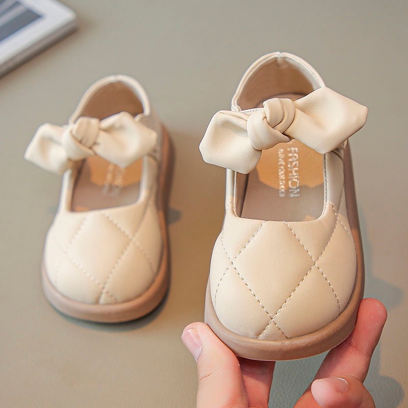 Giày Búp Bê Da Lì Trần Viền Quả Trám Mix Quai Nơ Cho Bé Gái Từ 2-6 Tuổi K232