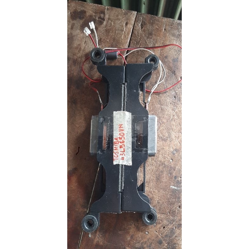 Cặp Loa Toshiba 43L5650VN củ zin tháo máy 6 ôm 12W chạy OK cho anh cần thay kháchhay thay máy nhà và