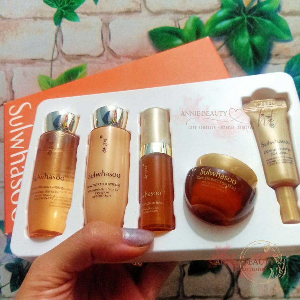 Set dưỡng da nhân sâm Sulwhasoo mini trẻ hóa làn da, tái tạo phục hồi da với sức mạnh từ nhân sâm quý giá
