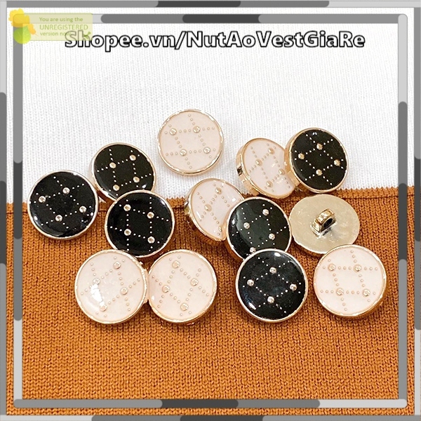 Set 10 Cúc Nhựa họa tiết độc đáo, lạ mắt cho áo vest, áo dạ, áo đầm (1.8cm, 2cm)