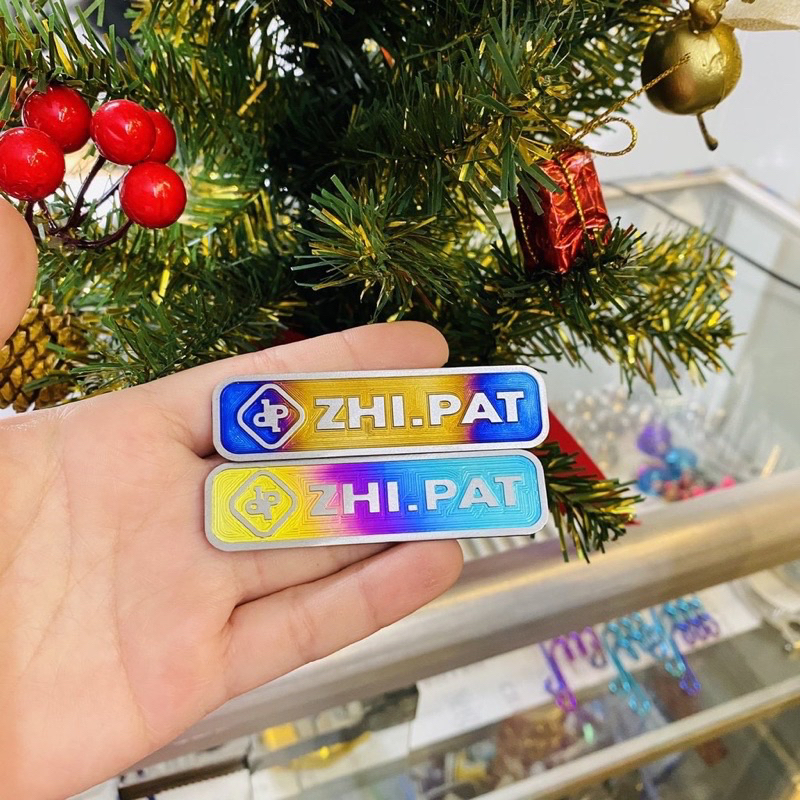 Logo Titan ZinPat Sẵn Keo Dán 3M Trang Trí Xe Cực Đep.