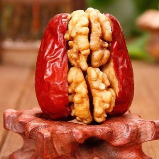 Bánh táo đỏ kẹp óc chó bổ sung khí huyết, an thần, giảm cân, cải thiện sức khoẻ, sự kết hợp tuyệt vời của 2 loại quả