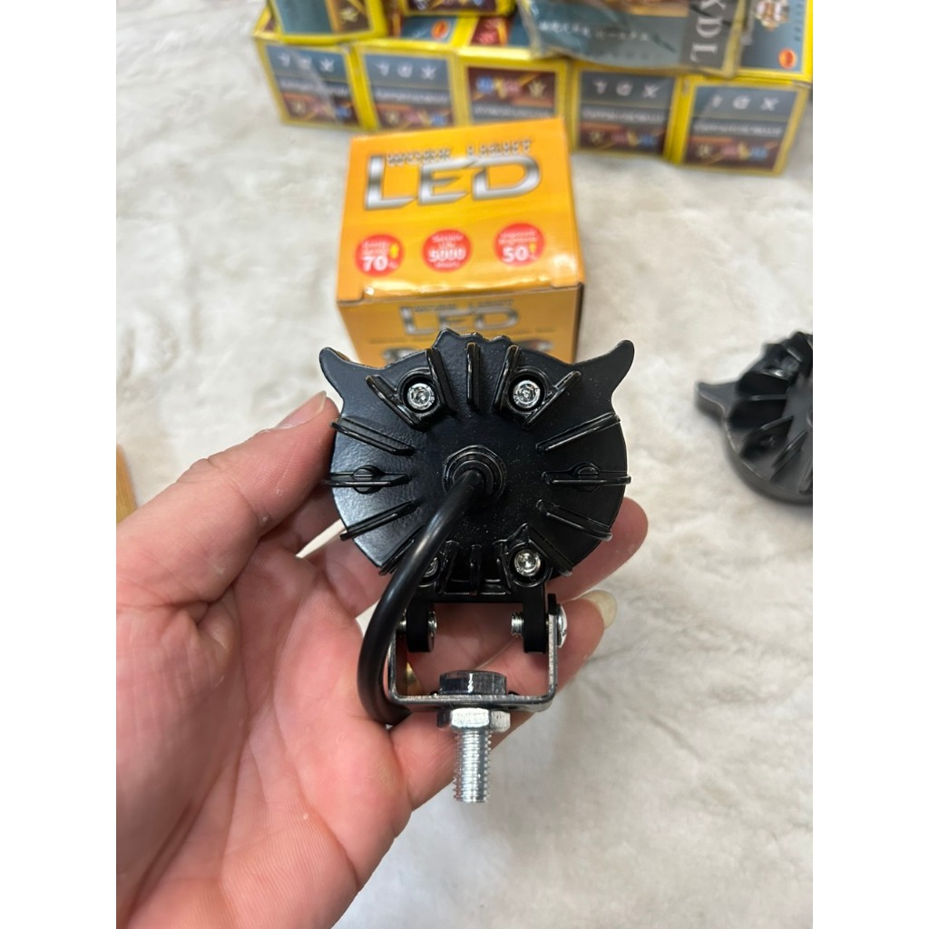 Đèn led trợ sáng mắt cú dùng chung điện 12v và 24v