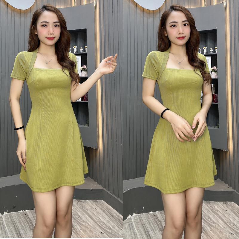 Đ81 Đầm Cổ Nữ Hoàng Phom Xèo Dáng Ngắn Phù Hợp Dịp Mặc Thông Thường 2 Size S,M