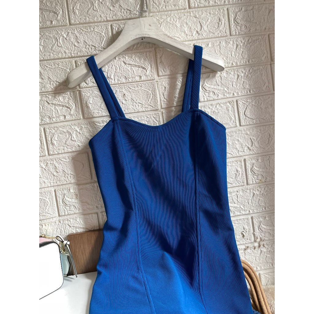 Đầm dây ôm body lưng đan dây